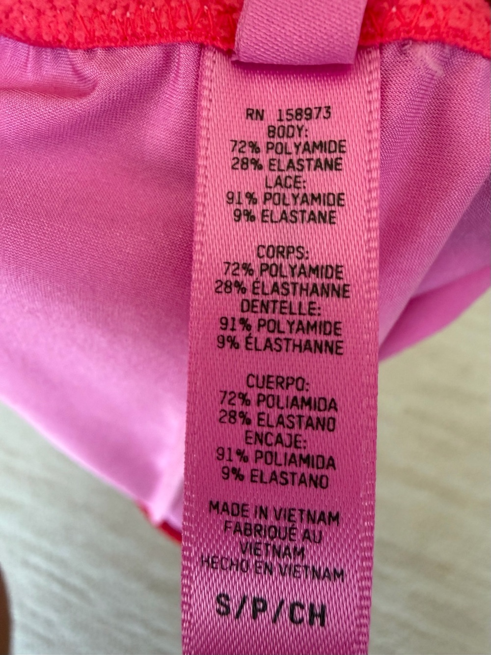 NWOT SKIMS Pink Lace Mini Skirt - Picture 5 of 5